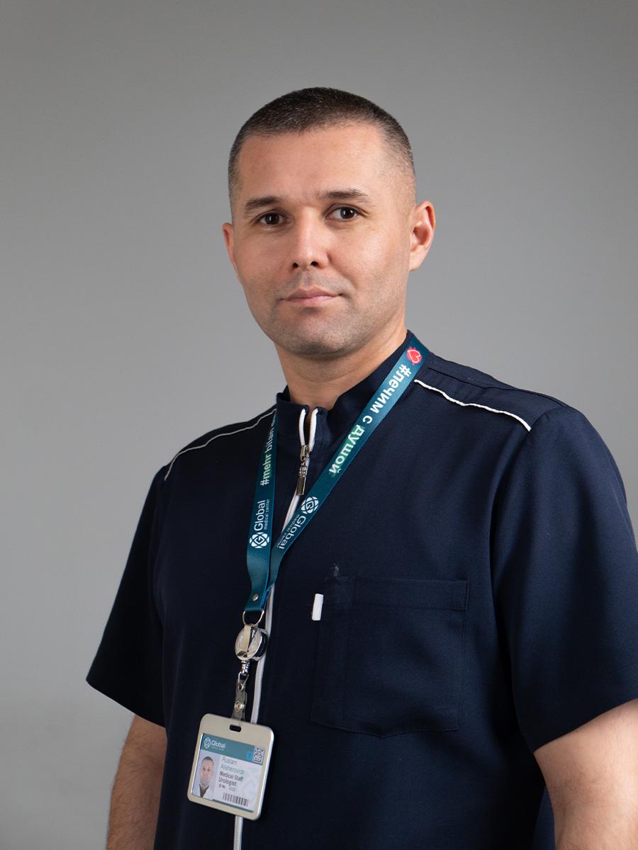 Usmanov Rustam Alisherovich