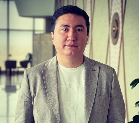 Азимов Сарвар Улугбекович