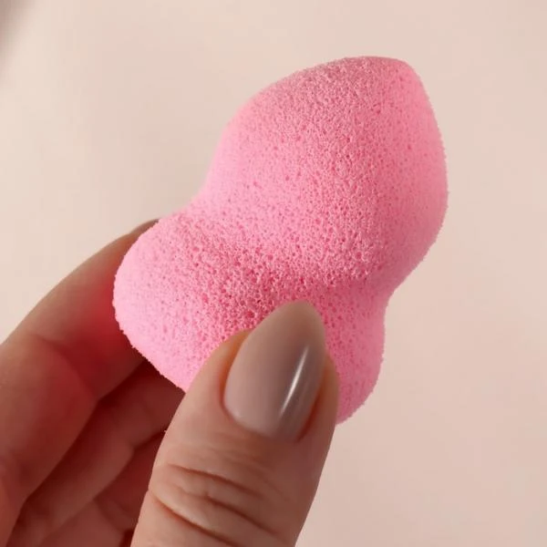 Спонж для нанесения макияжа