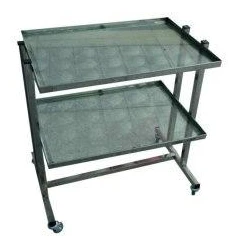 Stol dlya medisinskix instrumentov MM 016 N