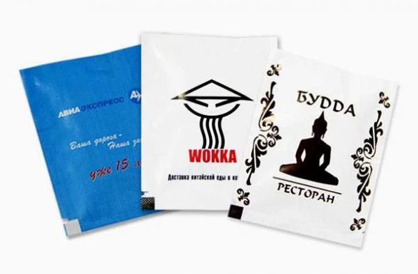 Влажные салфетки с лого