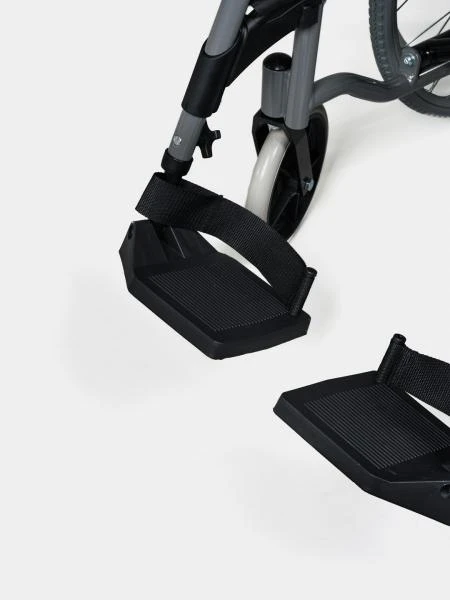 Antisepticheskoe sredstvo dlya mestnoy sanasii polosti rta Laringo forte