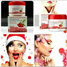 Tabiiy Goji mevalaridan tayyorlangan yuz kremi