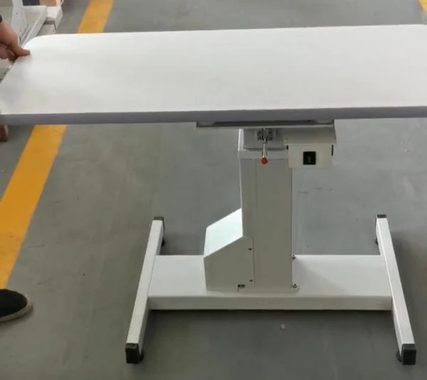 Столы приборные с электроприводом.