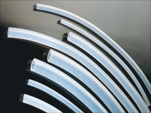 Trubka silikonov. (med) (D=12*3mm)