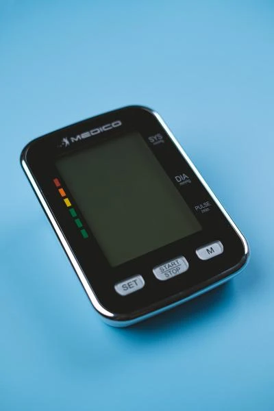 Tonometr avtomaticheskiy MEDICO BSP-13