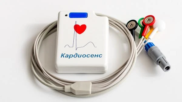 Xolterovskiy monitor EKG i EKG+AD