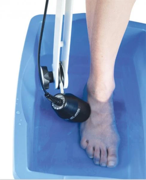 Mnogochastotnaya ultrazvukovaya terapiya FISIOSONIC® PLUS