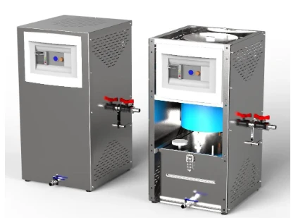 Distillyator AE-4/8 so vstroennim vodosbornikom