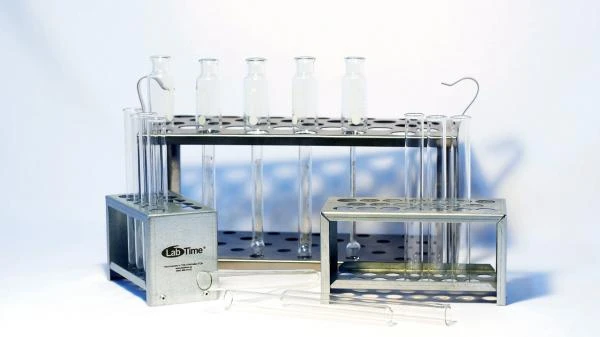 Shtativ metallicheskiy 20 gnezd