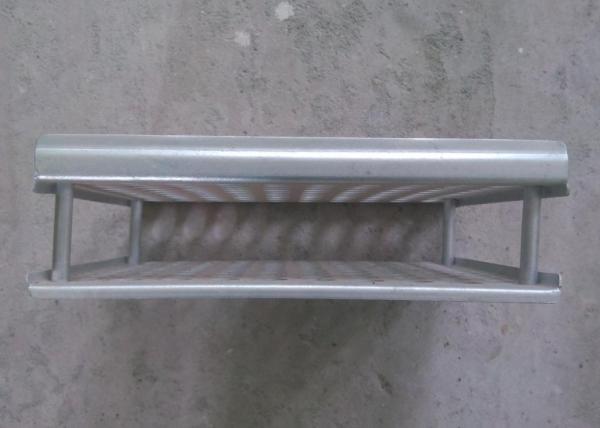 Shtativ metallicheskiy 10 gnezd