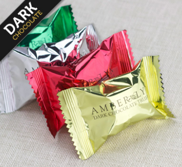 Ассорти из темных шоколадных трюфелей