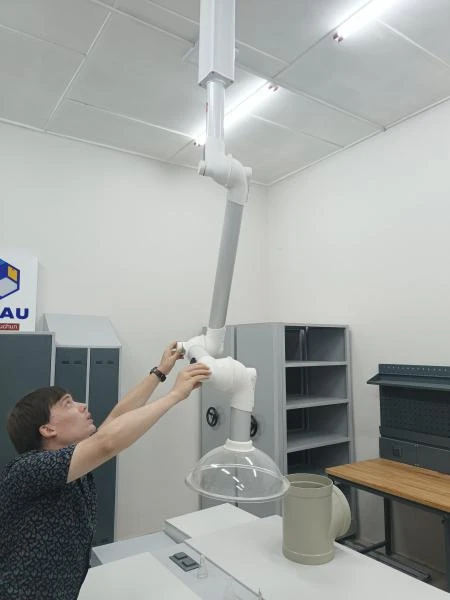 Лабораторная мебель