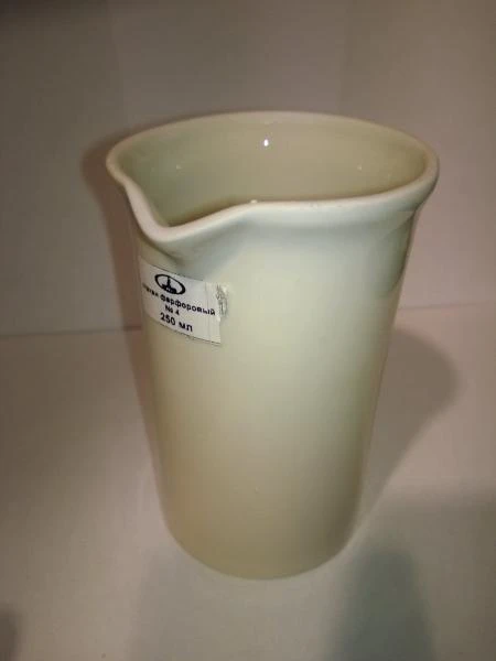 Стакан фарфоровый №1 25 мл (длина =35мм, высота=40мм)