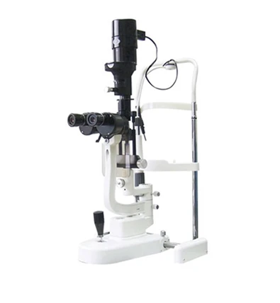 Lampa shelevaya (slit lamp microscope) s oftalmologicheskim komplektom