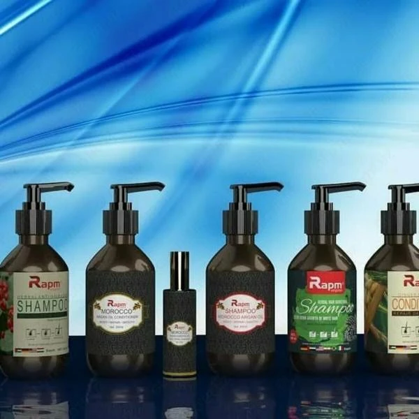 Shampun dlya zatemneniya korney volos - "Rapm"