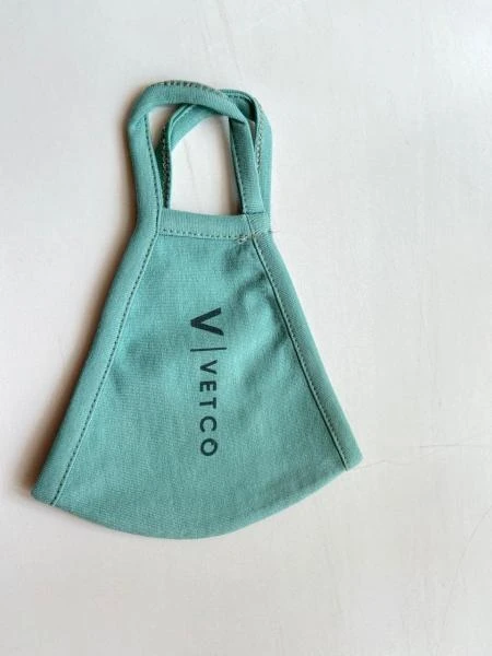 Mnogorazovie maski s logotipom vashey firmi