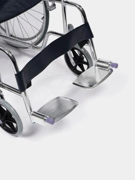 Инвалидная коляска с ручным приводом KL-M01