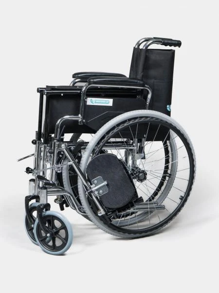 Инвалидная коляска с ручным приводом