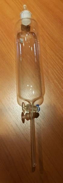 Voronka delitelnaya VD-1-500 ml