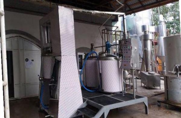 Mikser gomogenizator robotniy