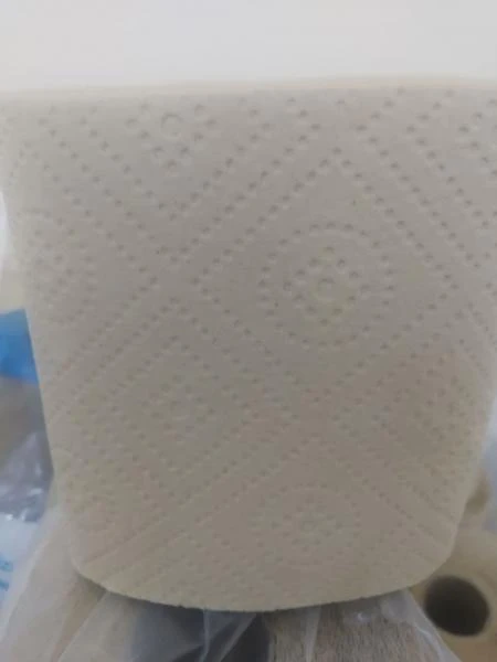 Tualetnaya bumaga 100 % iz nebelenoy sellyulozi