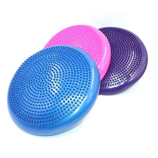 Intellektual'nyy massazher dlya shei