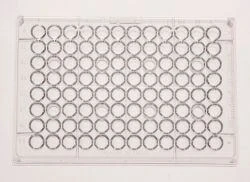 96-lunochnie mikroplansheti Microtiter