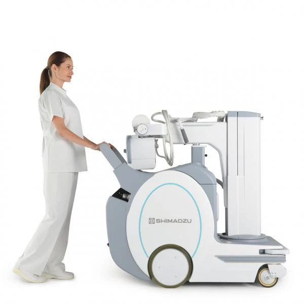 Mobilniy rentgenovskiy apparat Shimadzu MobileDArt Evolution (Yaponiya)