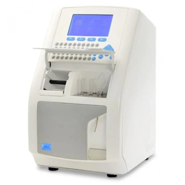 Poluavtomaticheskiy bioximicheskiy analizator CliniQuant™