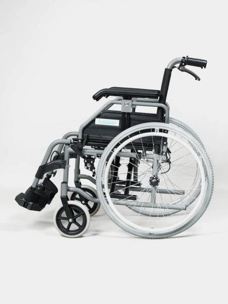 Antisepticheskoe sredstvo dlya mestnoy sanasii polosti rta Laringo forte