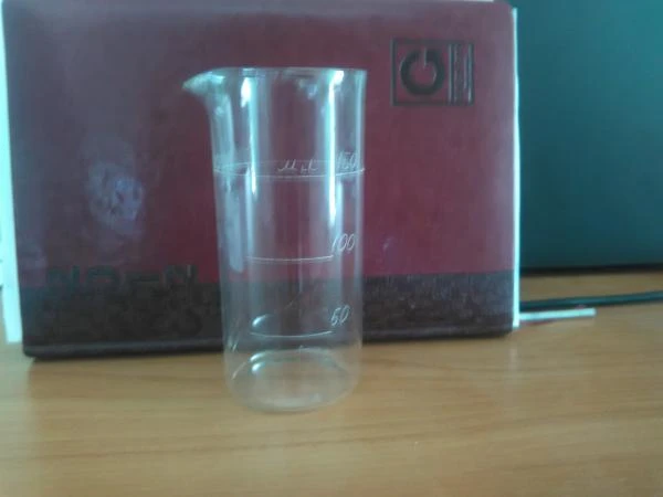Stakan merniy 150 ml s metkoy