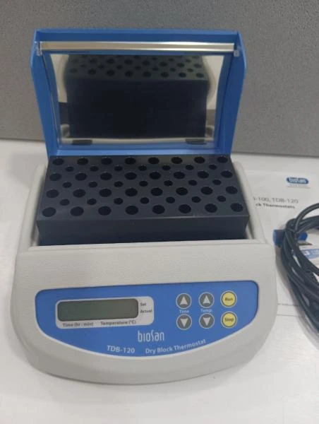 Крем для ухода за грудью Bust Booster 100 мл