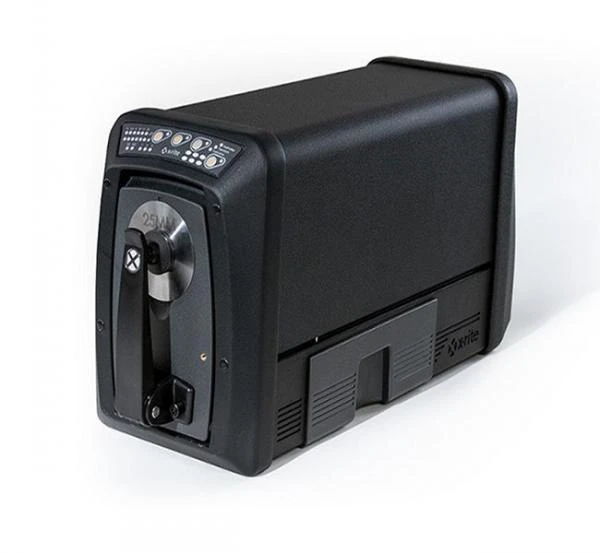 Nastolniy spektrofotometr Ci7500