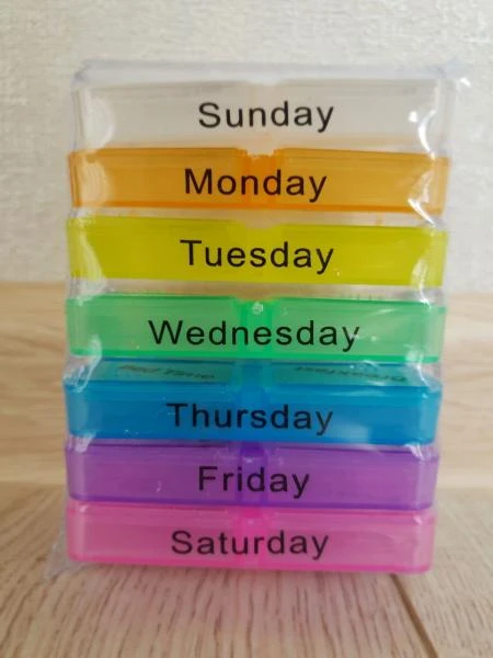 Таблетница (28 ячеек) - Удобный пластиковый контейнер для лекарств