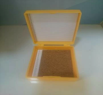 Штатив-бокс дхранения предметных стекол