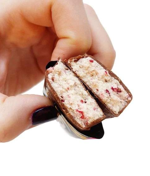 Proteinoviy batonchik Malinoviy sorbet v shokolade Bombbar, 40 g