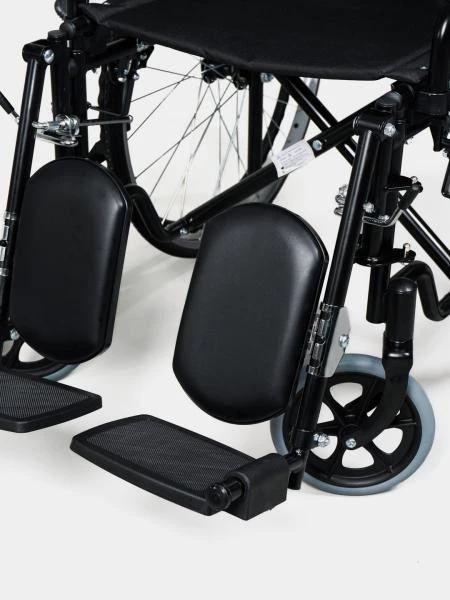 Инвалидная коляска с твердыми колесами