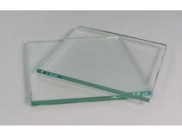 Покровное стекло 24*24