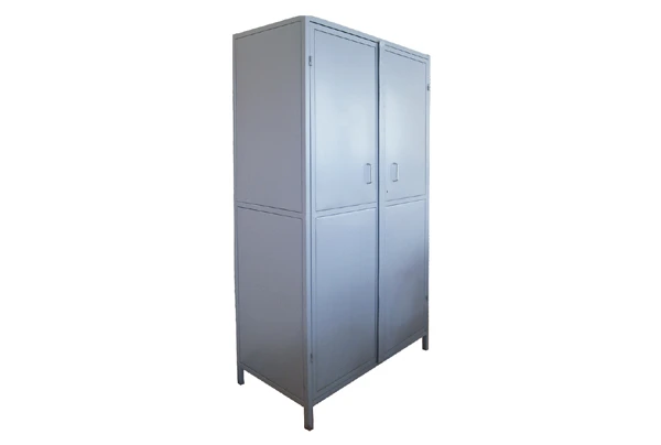 Shkaf metallicheskiy L-80cm