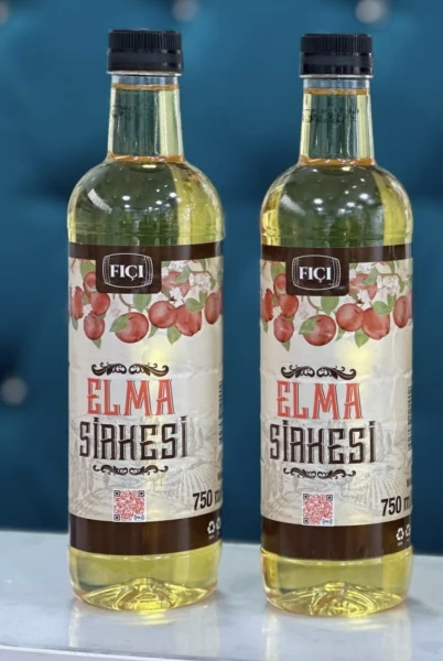 Uksus iz naturalnix ingredientov FICI ELMA SİRKESİ