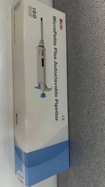 Pipet-dozator odnokanalniy s reguliruemim obemom MicroPette Plus 5-50 mkl