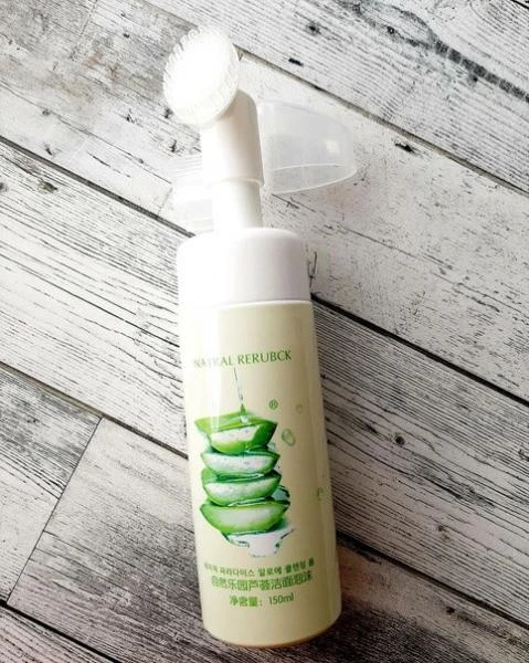 Пенка для умывания Nayral Rerubck