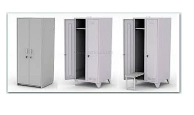 Шкаф трехсекционный для униформы