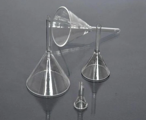 Voronka laboratornaya V-150-230 (up. 8 sht)