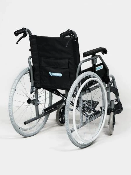 Antisepticheskoe sredstvo dlya mestnoy sanasii polosti rta Laringo forte