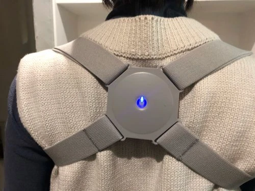 Korrektor osanki, s intellektualnim sensorom, vibrasiya.