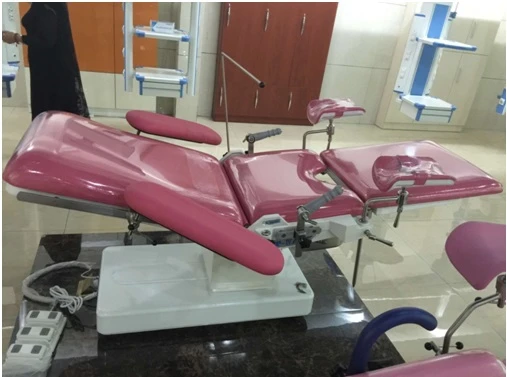 Электрический гинекологический стол модель DST-IVa