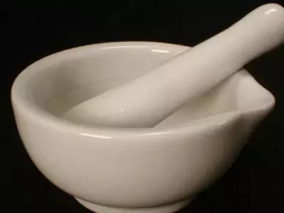 Ступка фарфоровая № 5 (140 х 70 х 70 мм)