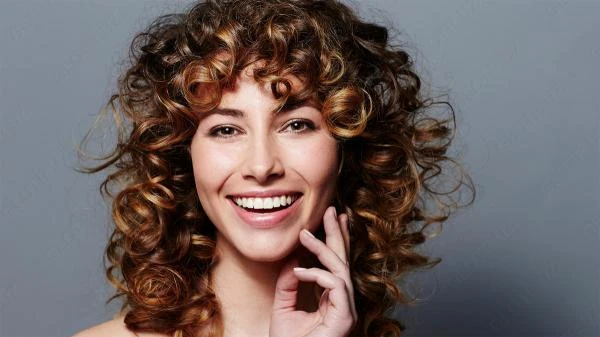 Восстанавливающий шампунь для поврежденных и окрашенных волос, безсульфатный